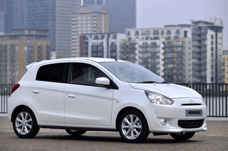  Mitsubishi Mirage 2013 года  (UK) (фото 13 из 31)